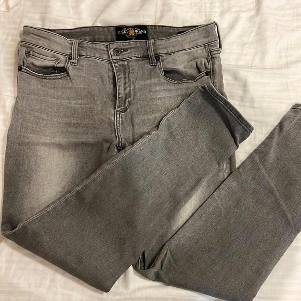 Lucky Brand gray skinny jeans